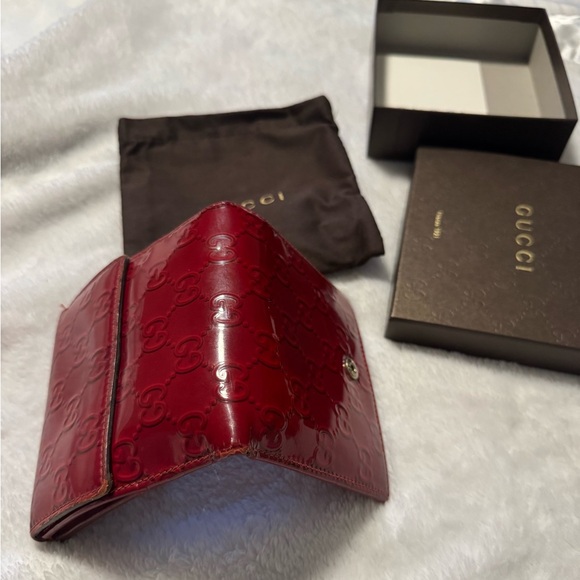 Gucci Red ❤️monogram Heart Wallet - Picture 8 of 15